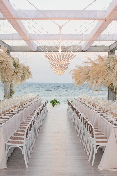 A Beach Wedding for Taylor and Tomas