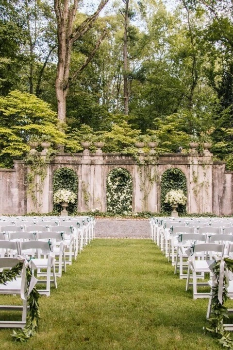 A Formal Wedding for Lindsay and Brian