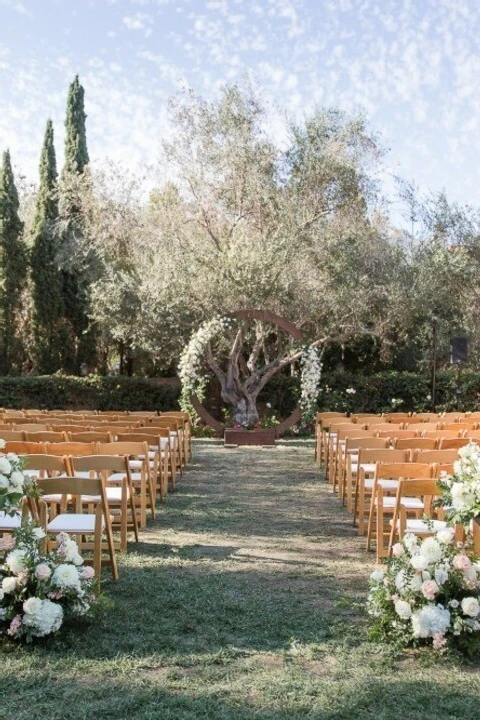 A Classic Wedding for Amanda and Grant