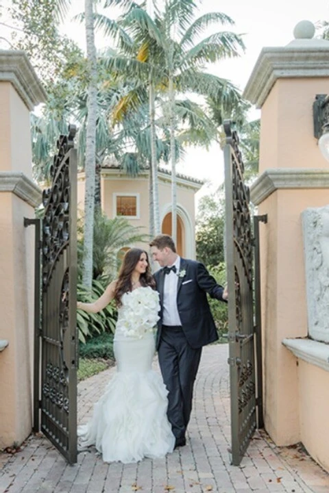 A Glam Wedding for Lauren and Michael