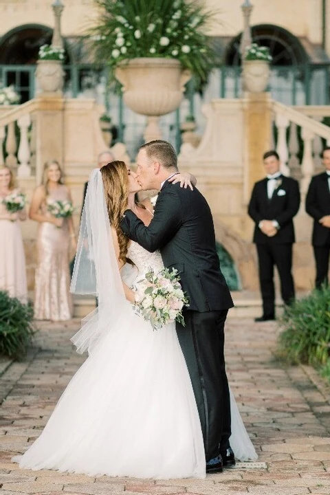 An Outdoor Wedding for Lauren and Bert