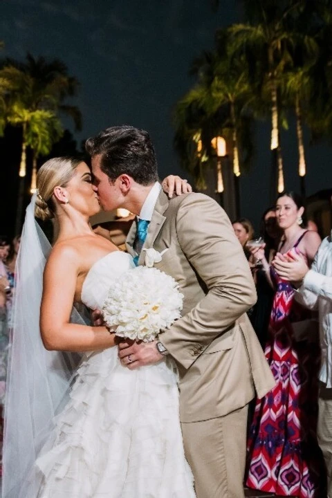 A Beach Wedding for Alessandra and Alejandro