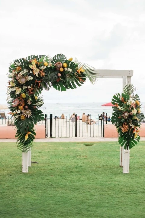 A Beach Wedding for Robin and Jack