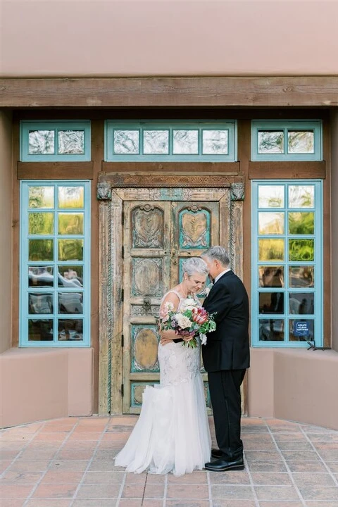 An Outdoor Wedding for Alison and Ken