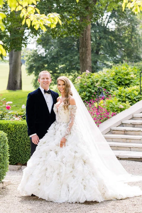 An Outdoor Wedding for Amber and Mark