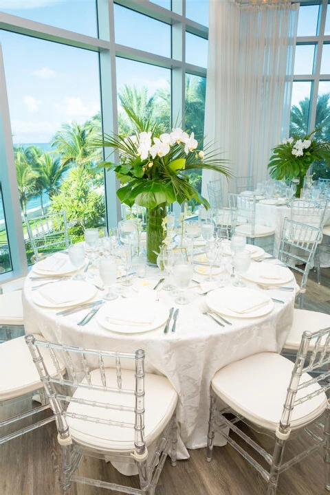 A Beach Wedding for Amy and Jorge