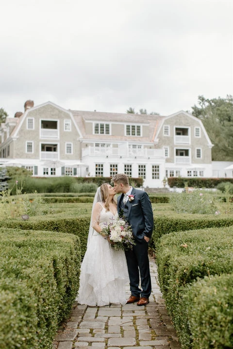 An Outdoor Wedding for Ashley and David