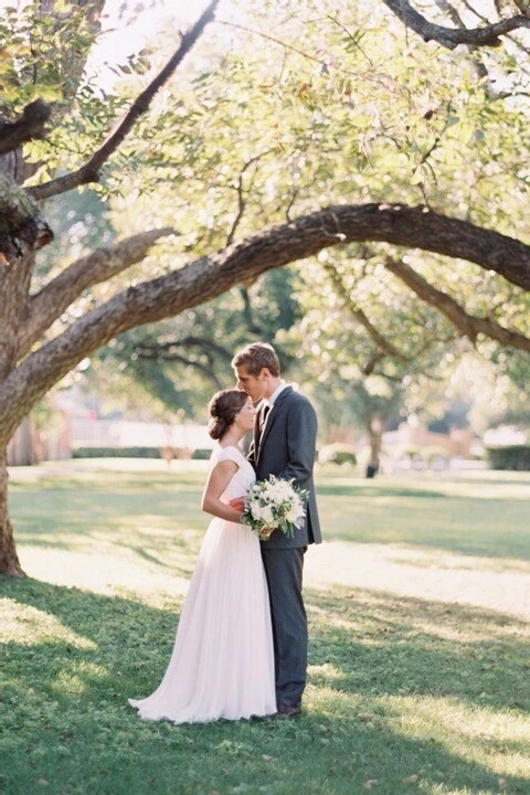 A Wedding for Laura and Jonathan