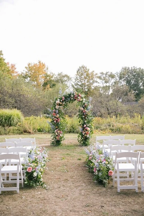 A Garden Wedding for Joyce and Darren