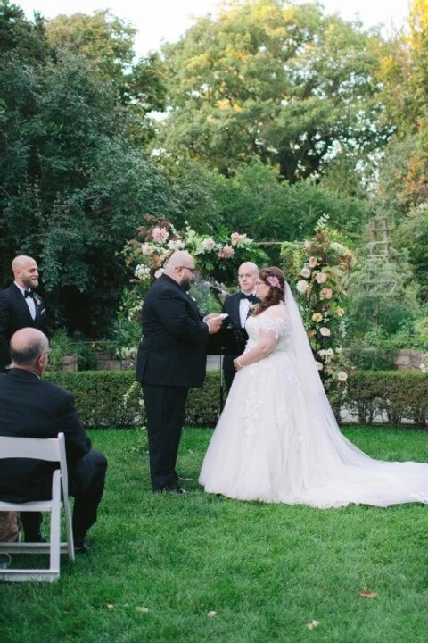 A Garden Wedding for Amanda and Ali