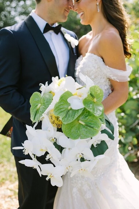 A Beach Wedding for Kat and Nick