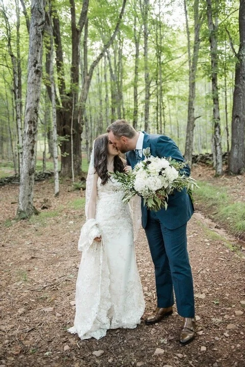 A Forest Wedding for Julianna and Matt