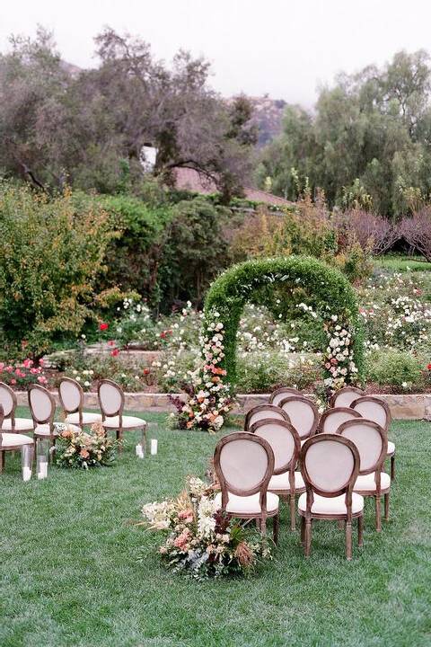 A Classic Wedding for Christine and Geoffrey