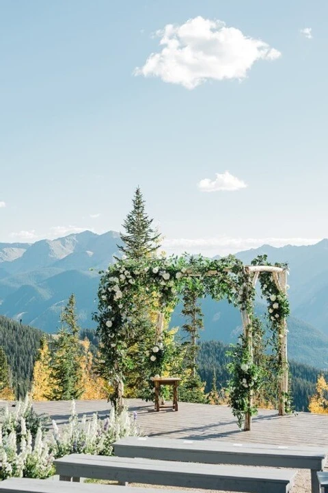 A Mountain Wedding for Julia and Nicholas