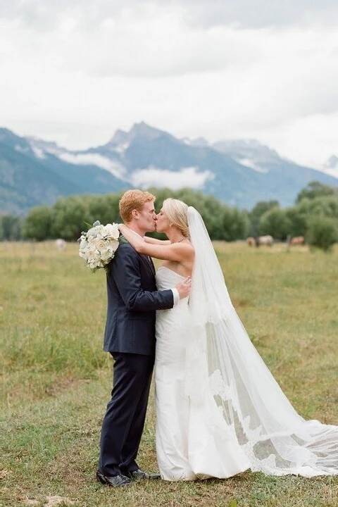 A Wedding for Helen and Alex