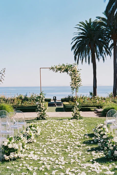 A Waterfront Wedding for Nicole and Quinn