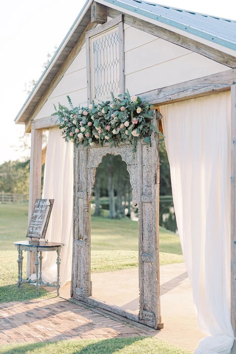 A Country Wedding for Emma and Jerry