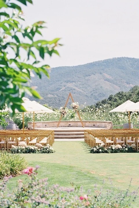 An Outdoor Wedding for Tiffany and Alex