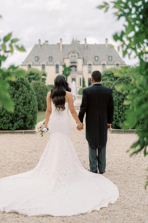 A Garden Wedding for Jennifer and George