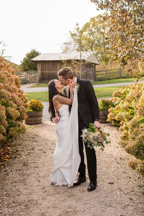 A Country Wedding for Jessica and Tanner