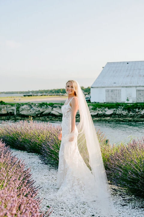 A Classic Wedding for Lacey and Rob