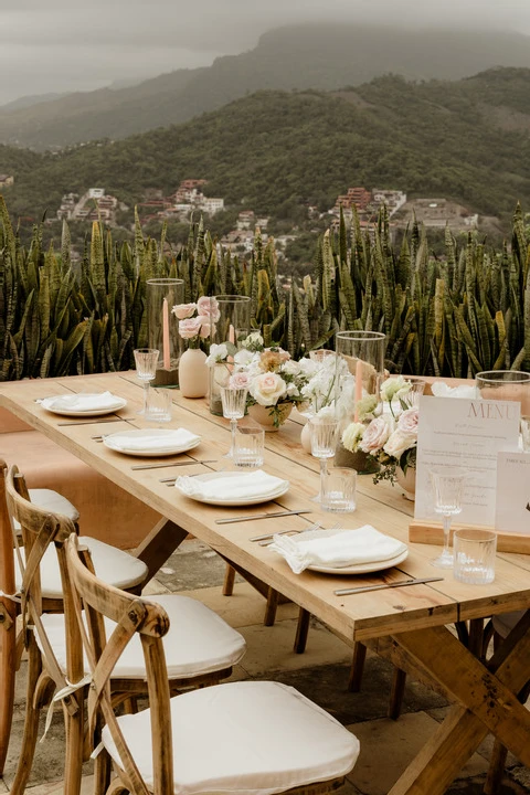 An Outdoor Wedding for Linda and Michael