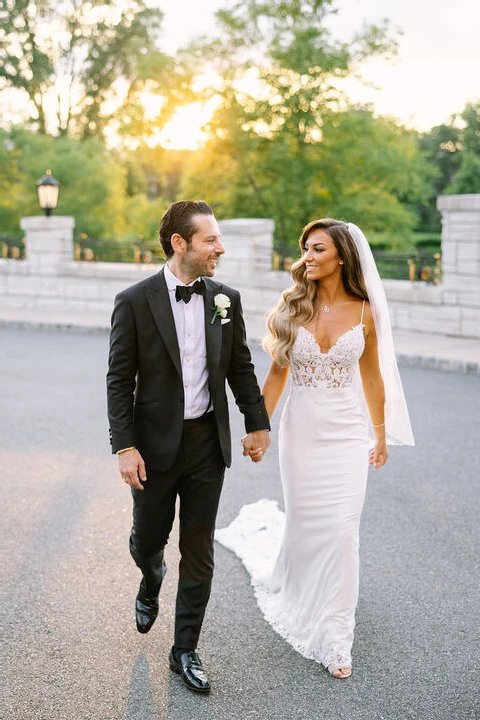 A Glam Wedding for Lindsey and Adam