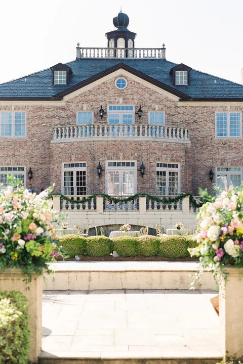 An Garden Wedding for Marley and Patrick