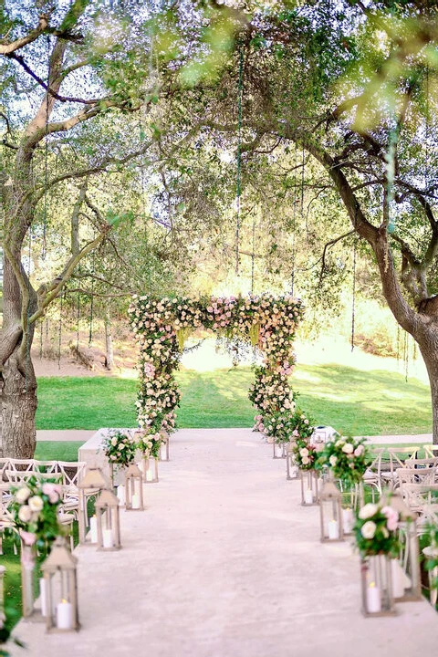 An Outdoor Wedding for Melody and Shawn