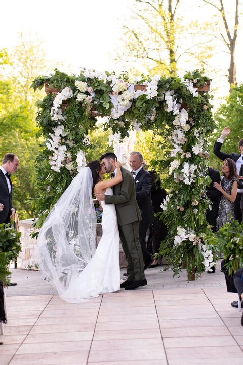 A Formal Wedding for Rachel and Brian