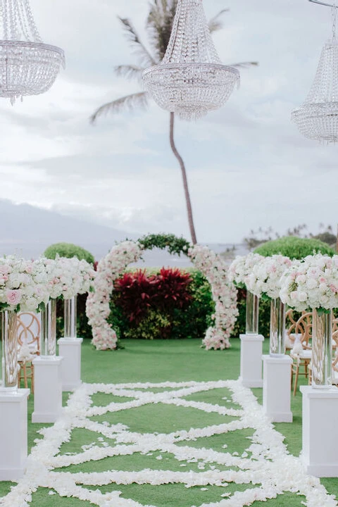 An Outdoor Wedding for Shannon and Andrew