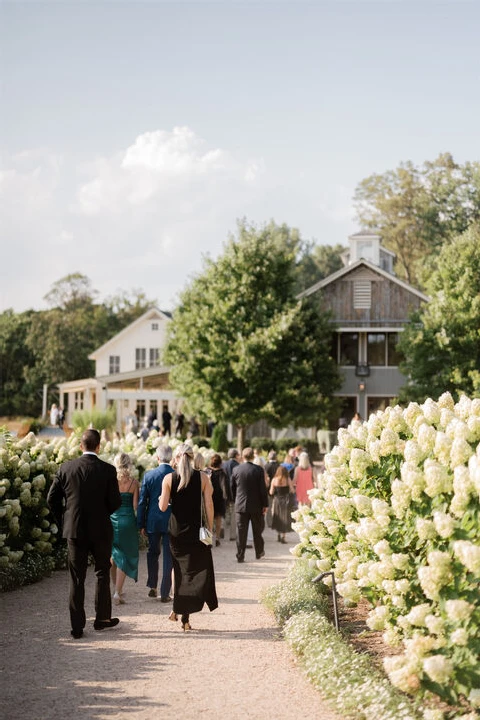 A Classic Wedding for Sofia and Connor