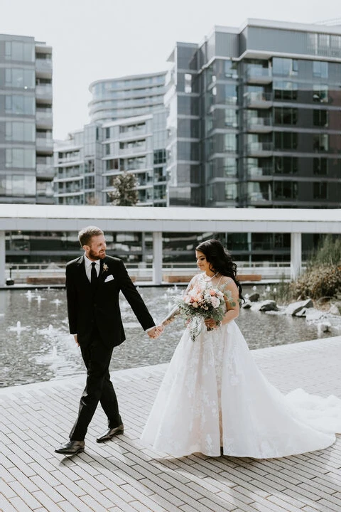 An Intimate Wedding for Stephanie and Steven