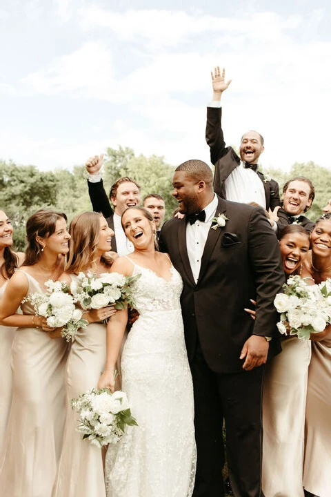 An Outdoor Wedding for Susie and Oliver