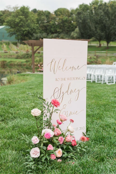 An Outdoor Wedding for Sydney and Ernie