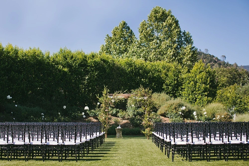 An Outdoor Wedding for Ali and Josh