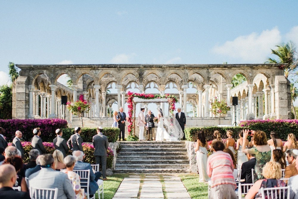 An Outdoor Wedding for Val and Andrew