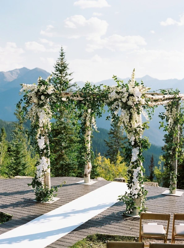 A Rustic Wedding for Emily and Kevin