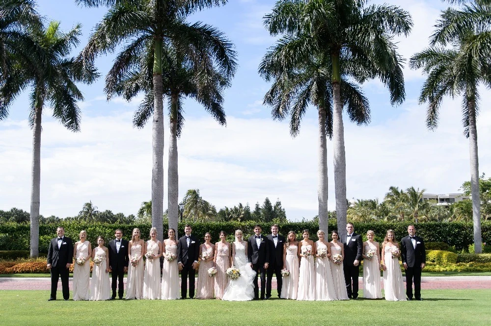 A Wedding for Samantha and Leo