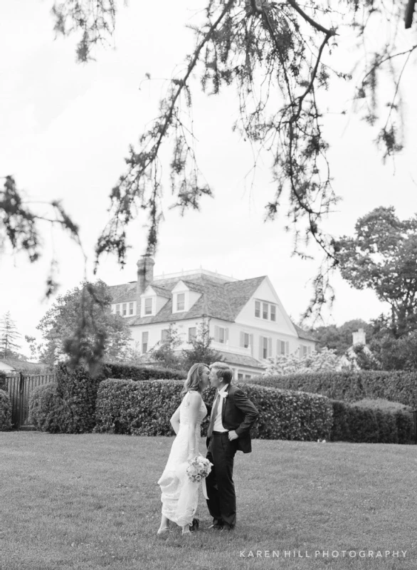 A Classic Wedding for Elizabeth and Ted