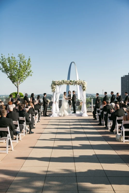 A Classic Wedding for Amanda and Doug