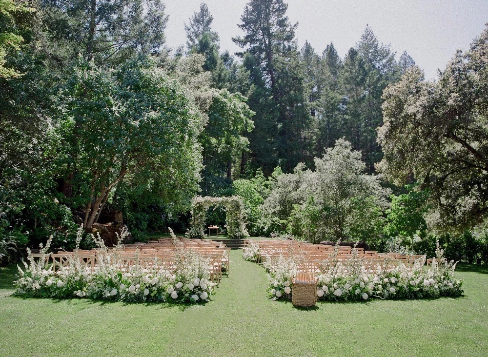 A Classic Wedding for Lauren and Roy