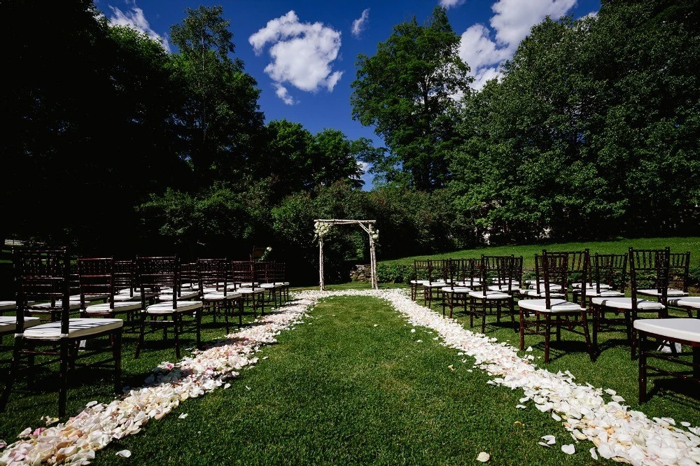 A Rustic Wedding for Erin and Ben