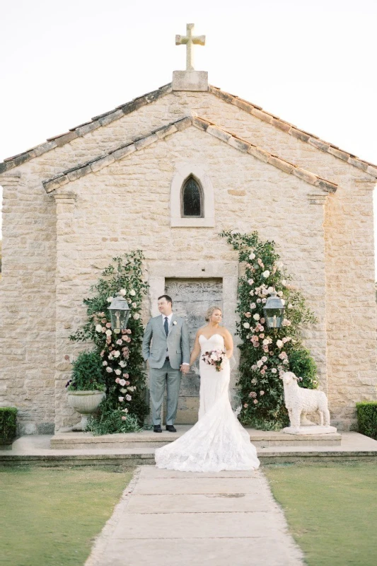 An Outdoor Wedding for Crystal and Garrett