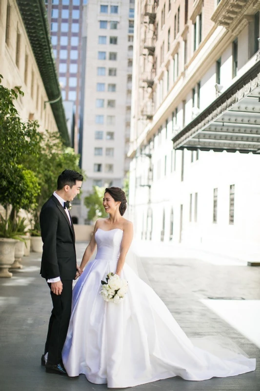 A Classic Wedding for Jane and Gary