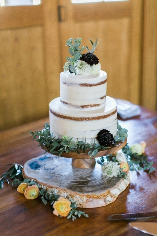 A Rustic Wedding for Kelly and Jordan