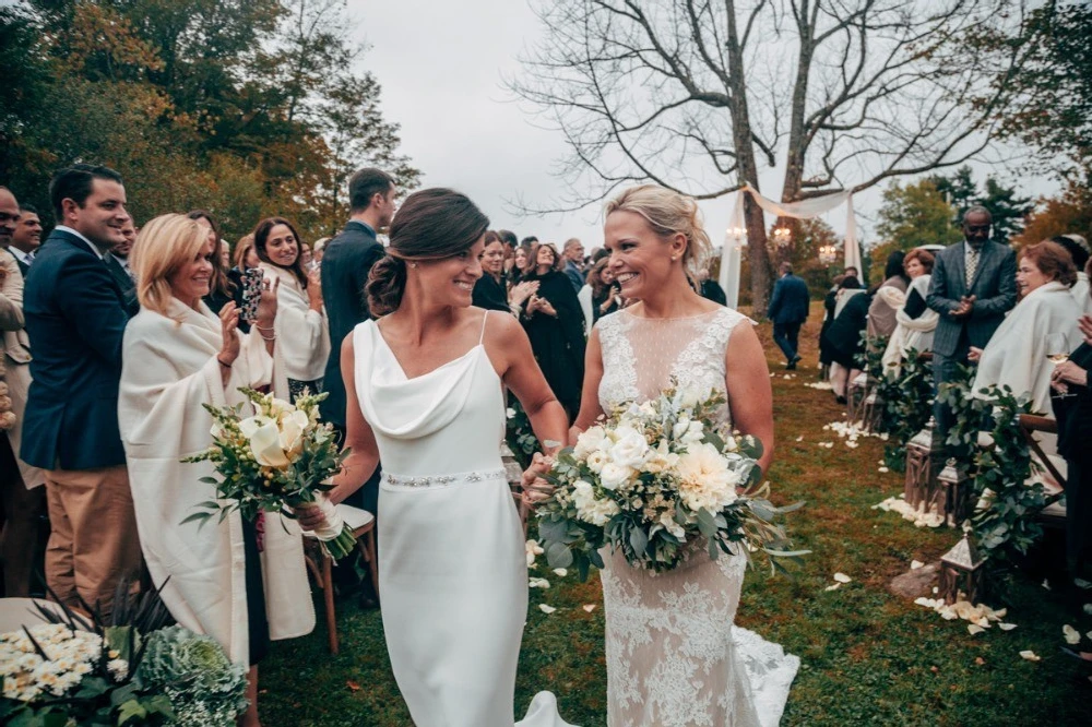 A Country Wedding for Jen and Katie