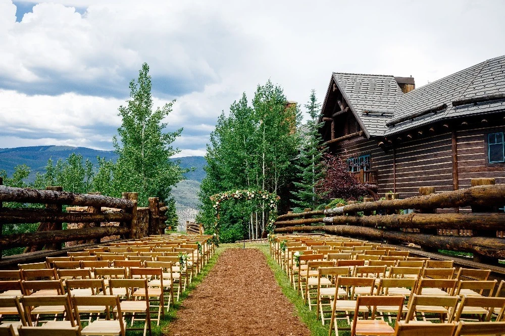 A Mountain Wedding for Leah and Will