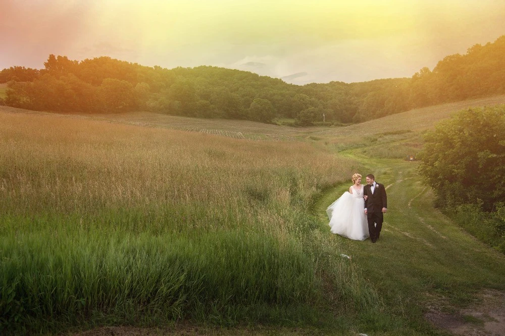 A Wedding for Elizabeth and Bennie