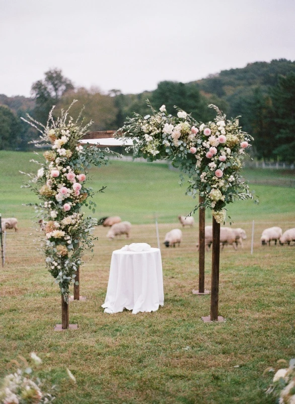 A Country Wedding for Nancy and João